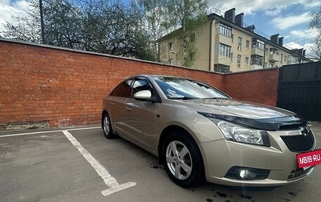 Chevrolet Cruze II, 2011 год, 650 000 рублей, 8 фотография