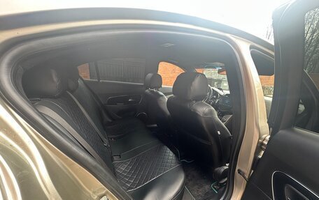 Chevrolet Cruze II, 2011 год, 650 000 рублей, 21 фотография