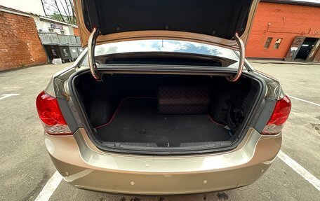 Chevrolet Cruze II, 2011 год, 650 000 рублей, 23 фотография