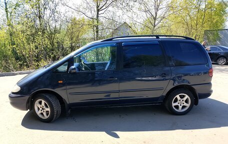 Volkswagen Sharan I рестайлинг, 1996 год, 235 000 рублей, 2 фотография