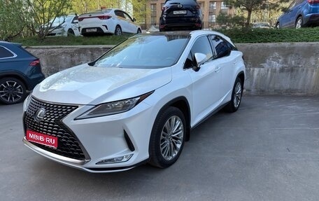 Lexus RX IV рестайлинг, 2021 год, 5 850 000 рублей, 1 фотография