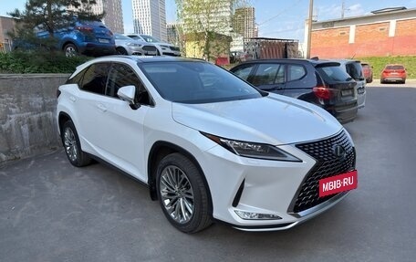 Lexus RX IV рестайлинг, 2021 год, 5 850 000 рублей, 3 фотография