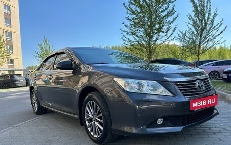 Toyota Camry, 2012 год, 1 650 000 рублей, 4 фотография