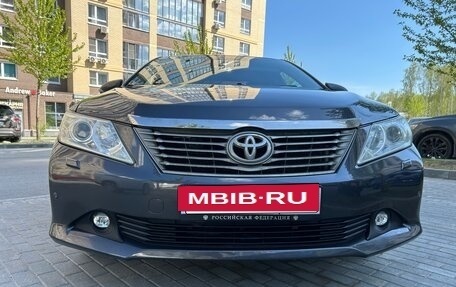 Toyota Camry, 2012 год, 1 650 000 рублей, 6 фотография