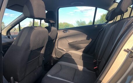 Peugeot 408 I рестайлинг, 2013 год, 450 000 рублей, 7 фотография