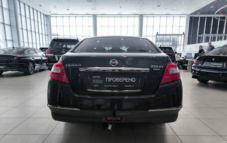 Nissan Teana, 2010 год, 1 050 000 рублей, 7 фотография