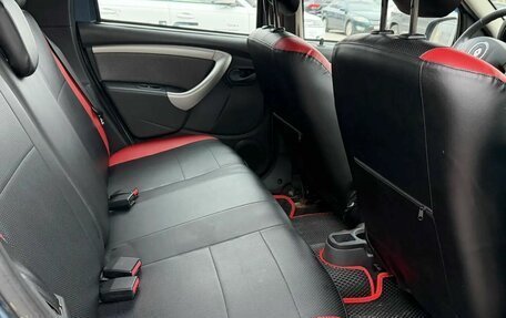 Renault Duster I рестайлинг, 2014 год, 912 000 рублей, 14 фотография