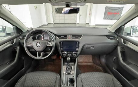 Skoda Octavia, 2017 год, 1 500 000 рублей, 10 фотография