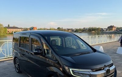 Honda Stepwgn IV, 2018 год, 2 370 000 рублей, 1 фотография