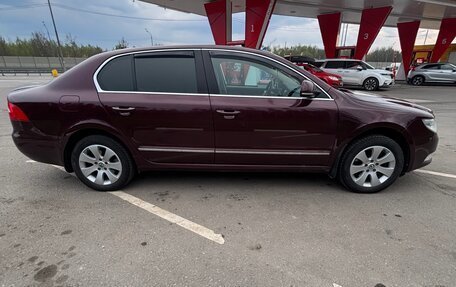 Skoda Superb III рестайлинг, 2012 год, 1 100 000 рублей, 3 фотография