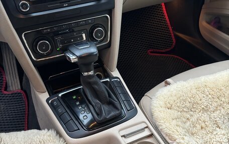 Skoda Superb III рестайлинг, 2012 год, 1 100 000 рублей, 11 фотография