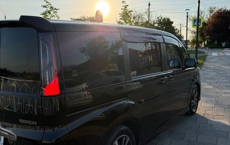 Honda Stepwgn IV, 2018 год, 2 370 000 рублей, 3 фотография