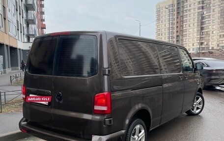 Volkswagen Transporter T5 рестайлинг, 2011 год, 1 450 000 рублей, 5 фотография