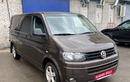 Volkswagen Transporter T5 рестайлинг, 2011 год, 1 450 000 рублей, 2 фотография