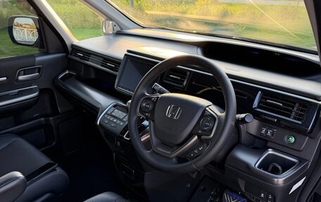 Honda Stepwgn IV, 2018 год, 2 370 000 рублей, 27 фотография