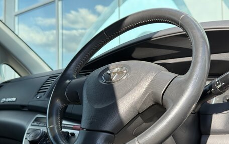 Toyota ISis I, 2010 год, 1 290 000 рублей, 14 фотография
