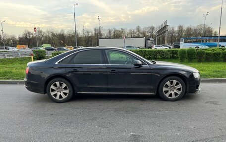 Audi A8, 2012 год, 1 700 000 рублей, 5 фотография