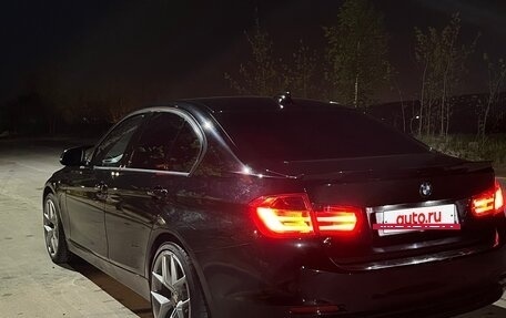 BMW 3 серия, 2012 год, 1 900 000 рублей, 4 фотография
