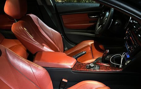 BMW 3 серия, 2012 год, 1 900 000 рублей, 14 фотография