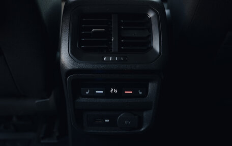 Volkswagen Tiguan II, 2017 год, 2 598 000 рублей, 15 фотография