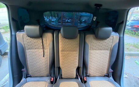 Opel Zafira C рестайлинг, 2012 год, 900 000 рублей, 7 фотография