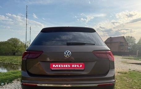 Volkswagen Tiguan II, 2017 год, 2 550 000 рублей, 6 фотография