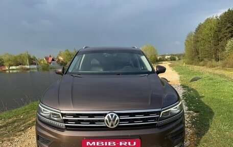 Volkswagen Tiguan II, 2017 год, 2 550 000 рублей, 2 фотография