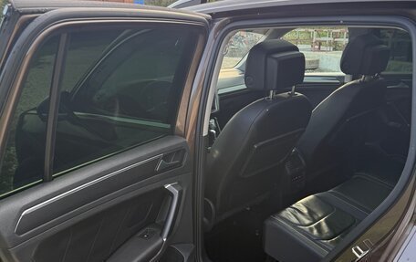Volkswagen Tiguan II, 2017 год, 2 550 000 рублей, 28 фотография