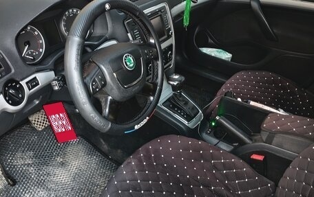 Skoda Octavia, 2012 год, 999 000 рублей, 3 фотография
