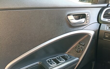 Hyundai Santa Fe III рестайлинг, 2013 год, 1 850 000 рублей, 14 фотография