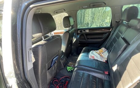 Volkswagen Touareg III, 2003 год, 350 000 рублей, 11 фотография