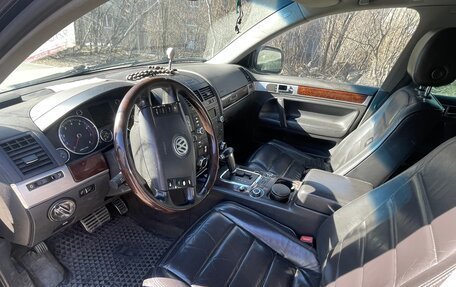 Volkswagen Touareg III, 2003 год, 350 000 рублей, 9 фотография