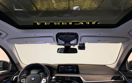 BMW 5 серия, 2020 год, 4 240 000 рублей, 13 фотография