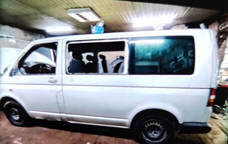 Volkswagen Transporter T5 рестайлинг, 2004 год, 300 000 рублей, 3 фотография