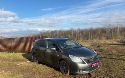 Toyota Verso I, 2012 год, 960 000 рублей, 1 фотография