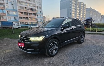 Volkswagen Tiguan II, 2022 год, 4 100 000 рублей, 1 фотография