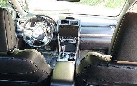 Toyota Camry, 2013 год, 1 700 000 рублей, 11 фотография