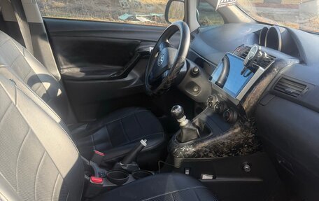 Toyota Verso I, 2012 год, 960 000 рублей, 6 фотография