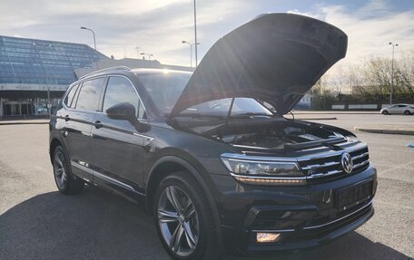 Volkswagen Tiguan II, 2020 год, 2 550 000 рублей, 3 фотография