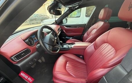 Maserati Levante I, 2017 год, 4 500 000 рублей, 5 фотография