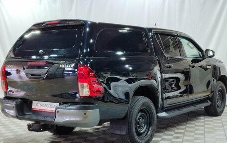 Toyota Hilux VIII, 2021 год, 3 500 000 рублей, 5 фотография