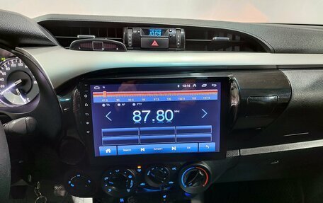 Toyota Hilux VIII, 2021 год, 3 500 000 рублей, 16 фотография