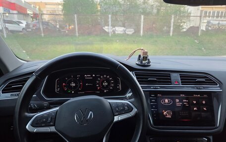 Volkswagen Tiguan II, 2022 год, 4 100 000 рублей, 12 фотография