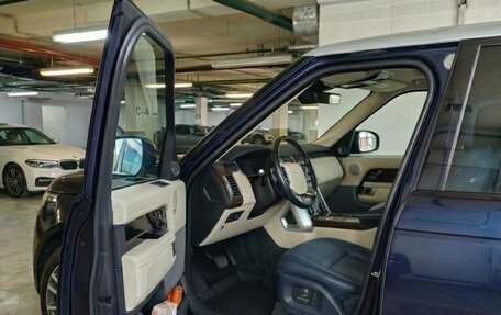 Land Rover Range Rover IV рестайлинг, 2018 год, 7 250 000 рублей, 2 фотография