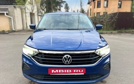 Volkswagen Polo VI (EU Market), 2020 год, 1 549 000 рублей, 2 фотография