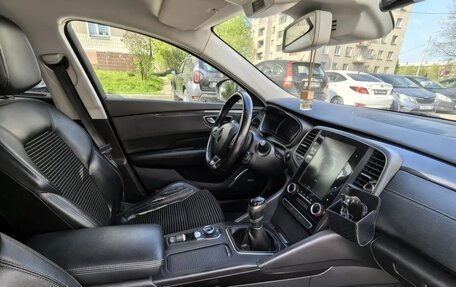 Renault Talisman, 2017 год, 1 590 000 рублей, 22 фотография