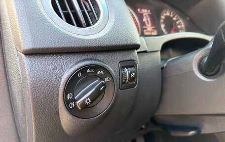 Volkswagen Tiguan I, 2010 год, 890 000 рублей, 25 фотография