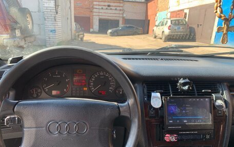 Audi A8, 1997 год, 350 000 рублей, 8 фотография