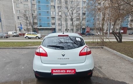Renault Megane III, 2014 год, 800 000 рублей, 3 фотография