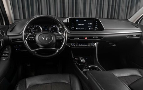 Hyundai Sonata VIII, 2020 год, 2 199 000 рублей, 10 фотография